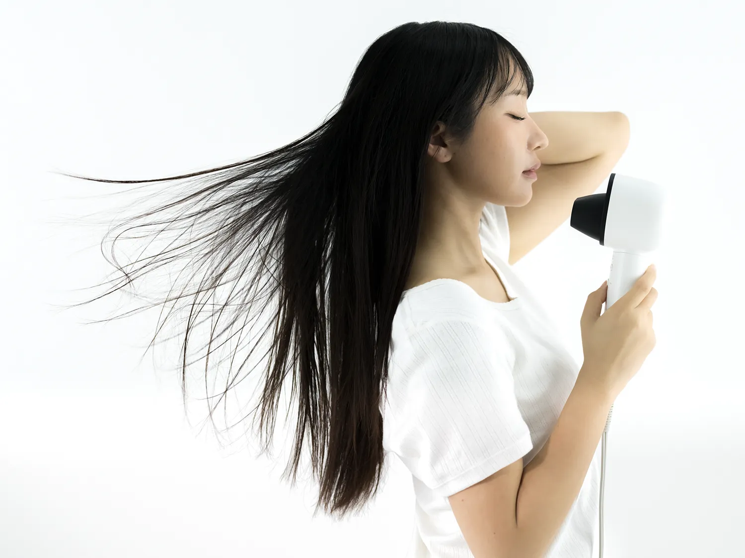 速乾を極めるTD913Aヘアドライヤー