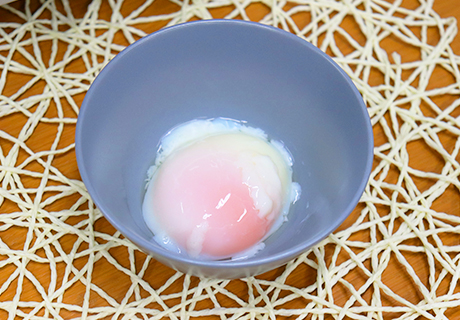 料理のトッピングに!温泉卵